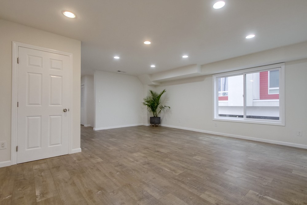 Virtual tour photo 15 of 73 for 4325 38th St