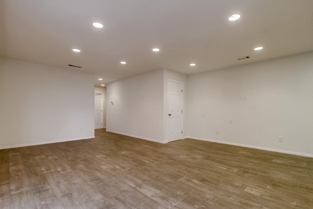 Virtual tour photo 40 of 73 for 4325 38th St