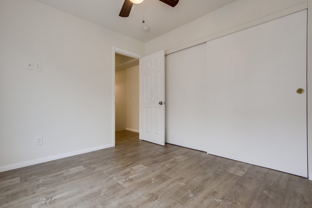 Virtual tour photo 58 of 73 for 4325 38th St