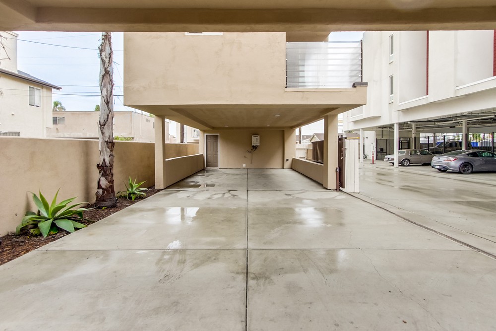 Virtual tour photo 63 of 73 for 4325 38th St