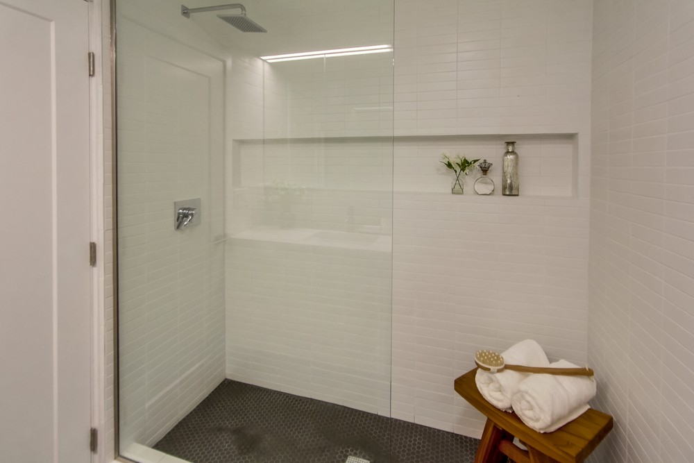 Virtual tour photo 49 of 80 for 4325 Avalon Dr