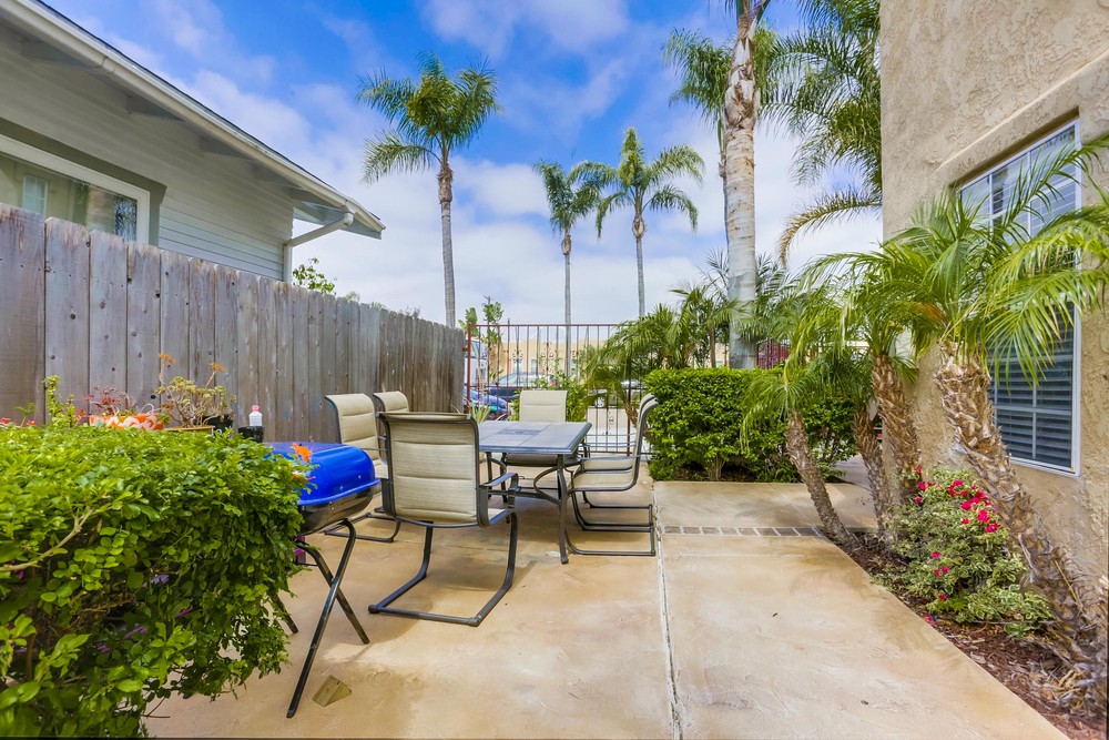 Virtual tour photo 5 of 31 for 4327 Swift Ave UNIT 2