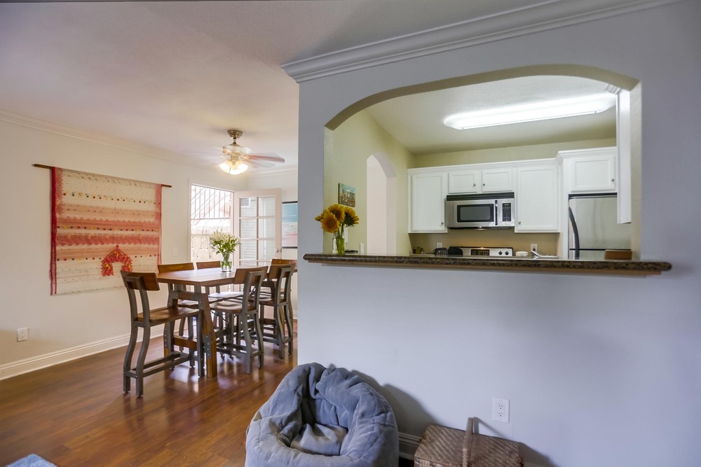 Virtual tour photo 11 of 31 for 4327 Swift Ave UNIT 2
