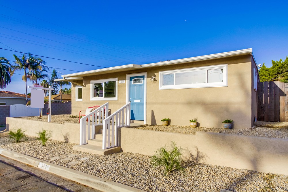 Virtual tour photo 3 of 32 for 4328 Asher St