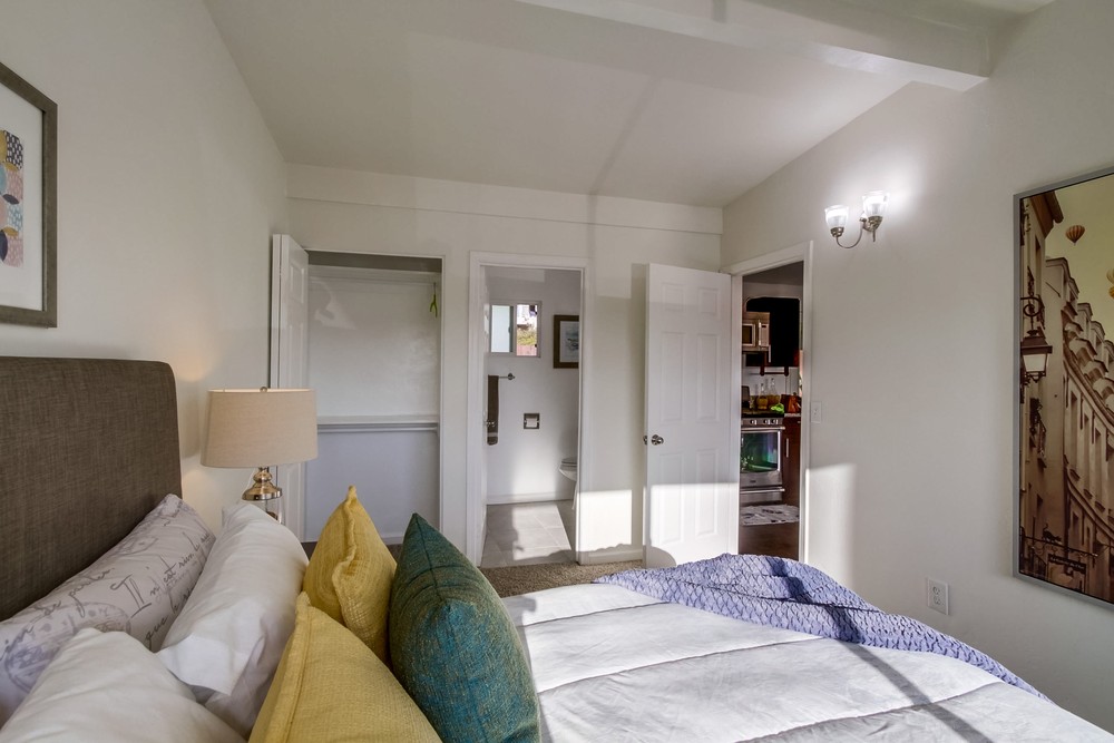 Virtual tour photo 15 of 32 for 4328 Asher St