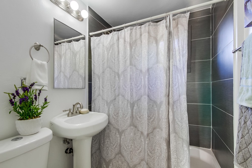 Virtual tour photo 23 of 32 for 4328 Asher St