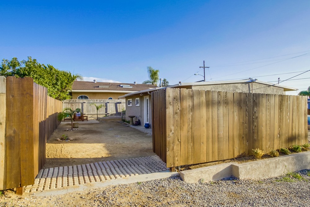 Virtual tour photo 33 of 32 for 4328 Asher St