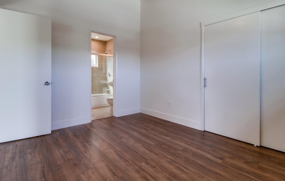 Virtual tour photo 25 of 33 for 4328 Gresham St