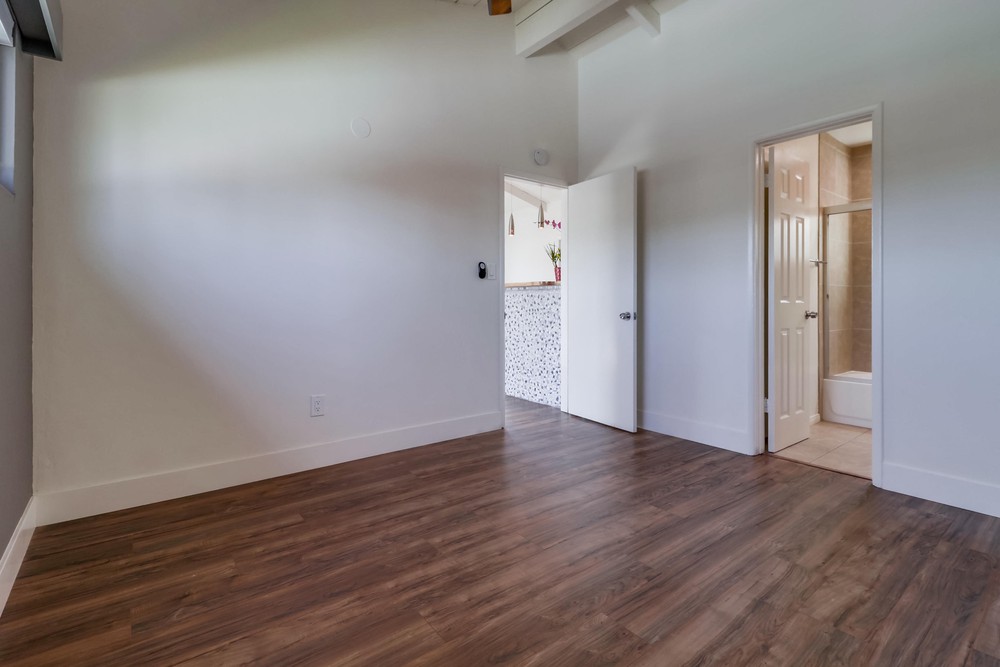 Virtual tour photo 26 of 33 for 4328 Gresham St