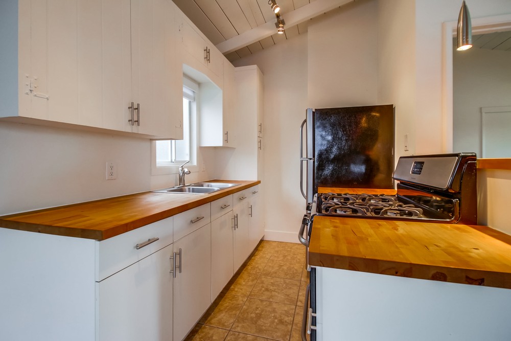 Virtual tour photo 11 of 17 for 4328 Gresham St