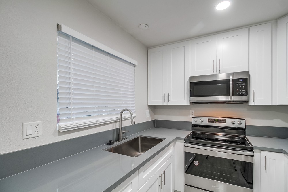 Virtual tour photo 18 of 76 for 4330 53rd St