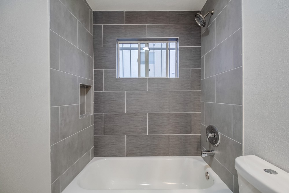 Virtual tour photo 36 of 76 for 4330 53rd St