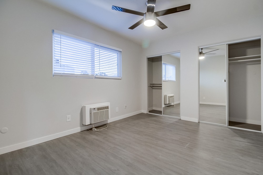 Virtual tour photo 65 of 76 for 4330 53rd St