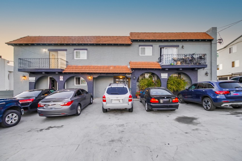 Virtual tour photo 73 of 76 for 4330 53rd St