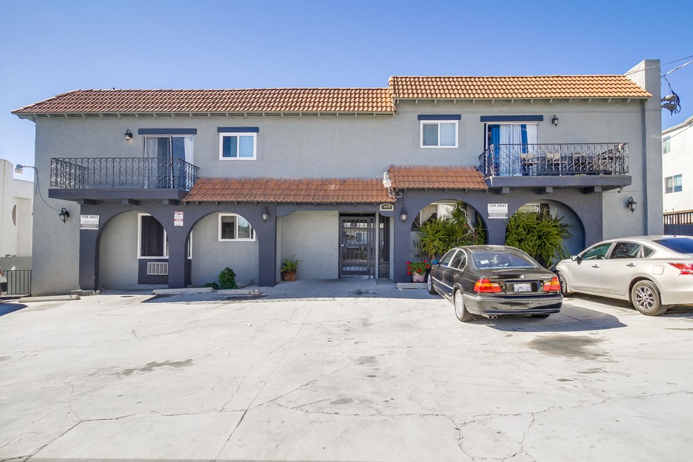 Virtual tour photo 4 of 49 for 4330 53rd St