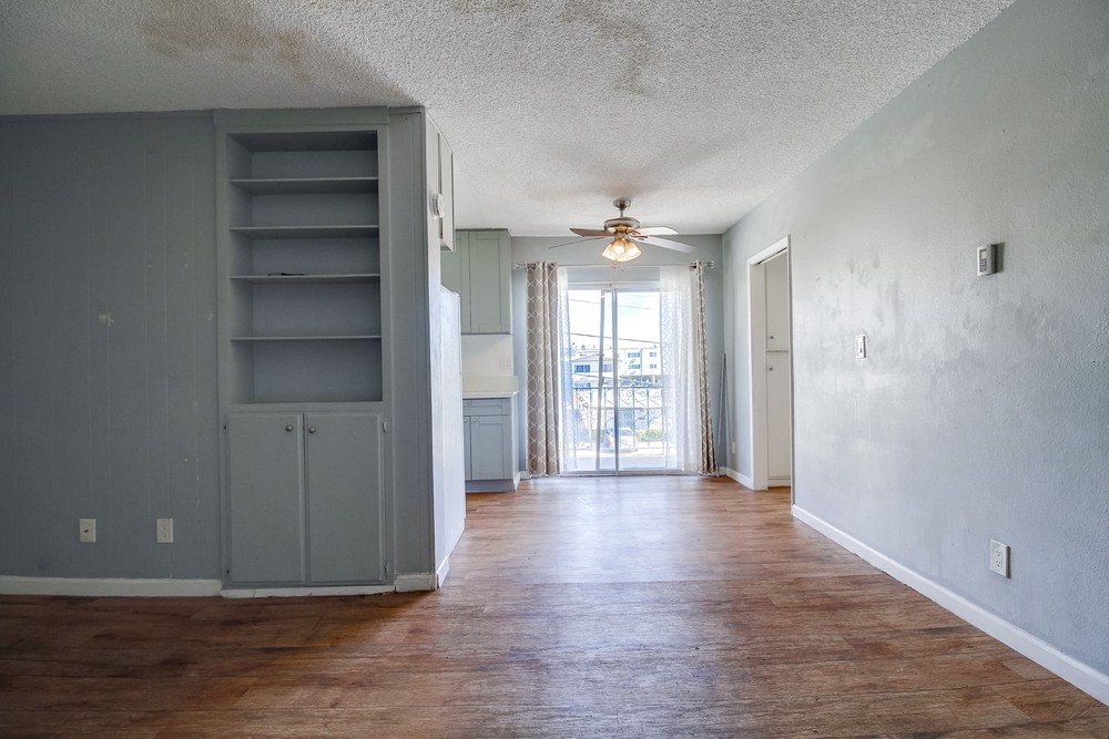 Virtual tour photo 34 of 49 for 4330 53rd St