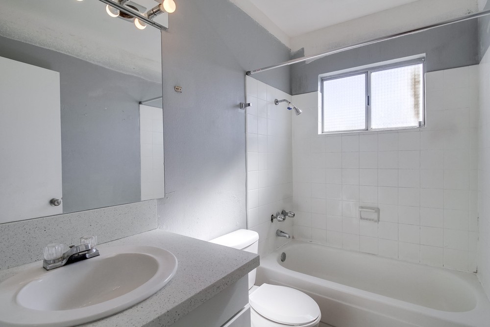 Virtual tour photo 46 of 49 for 4330 53rd St