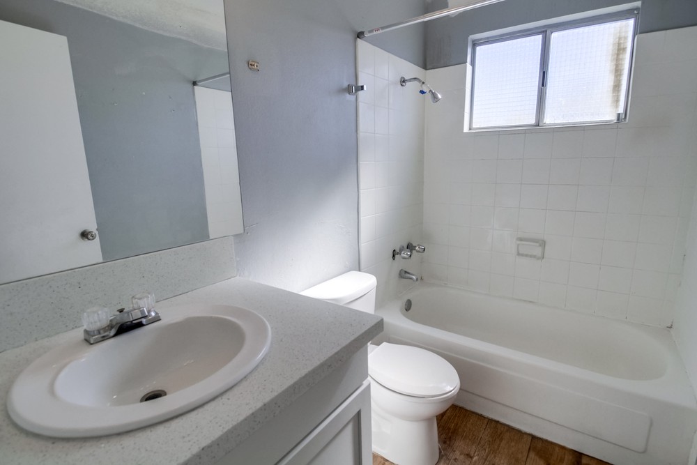 Virtual tour photo 47 of 49 for 4330 53rd St