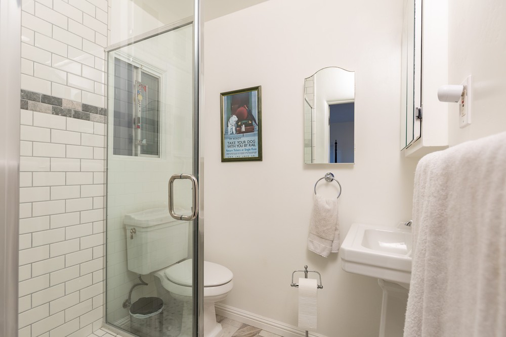 Virtual tour photo 21 of 33 for 4331 Adams Ave