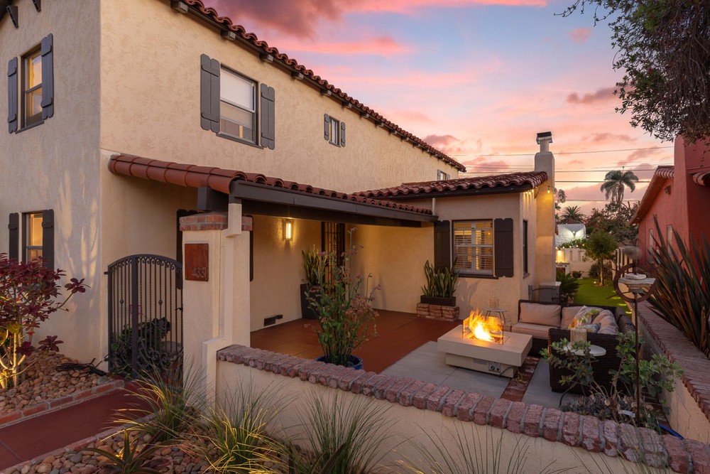 Virtual tour photo 1 of 33 for 4331 Adams Ave