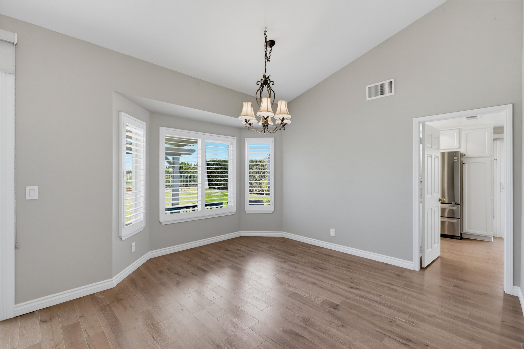 Virtual tour photo 18 of 74 for 4331 Vía Del Obispo