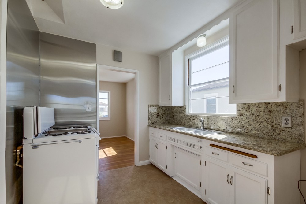 Virtual tour photo 12 of 35 for 4332 E Overlook Dr