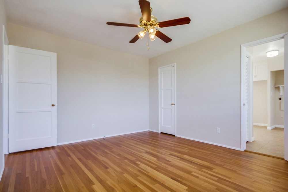 Virtual tour photo 26 of 35 for 4332 E Overlook Dr