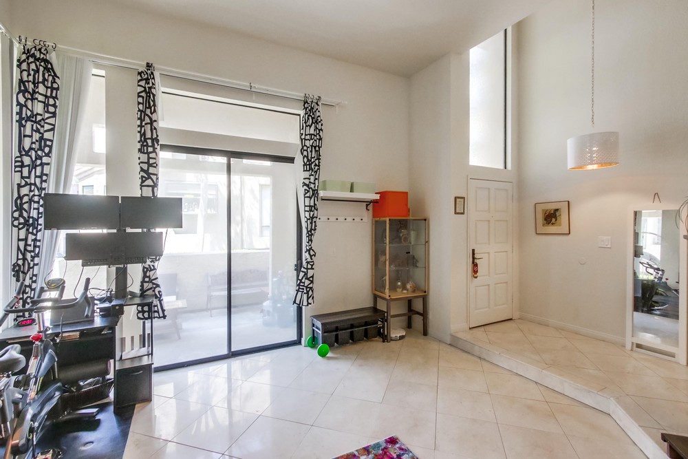 Virtual tour photo 9 of 50 for 4335 Nobel Dr UNIT 96