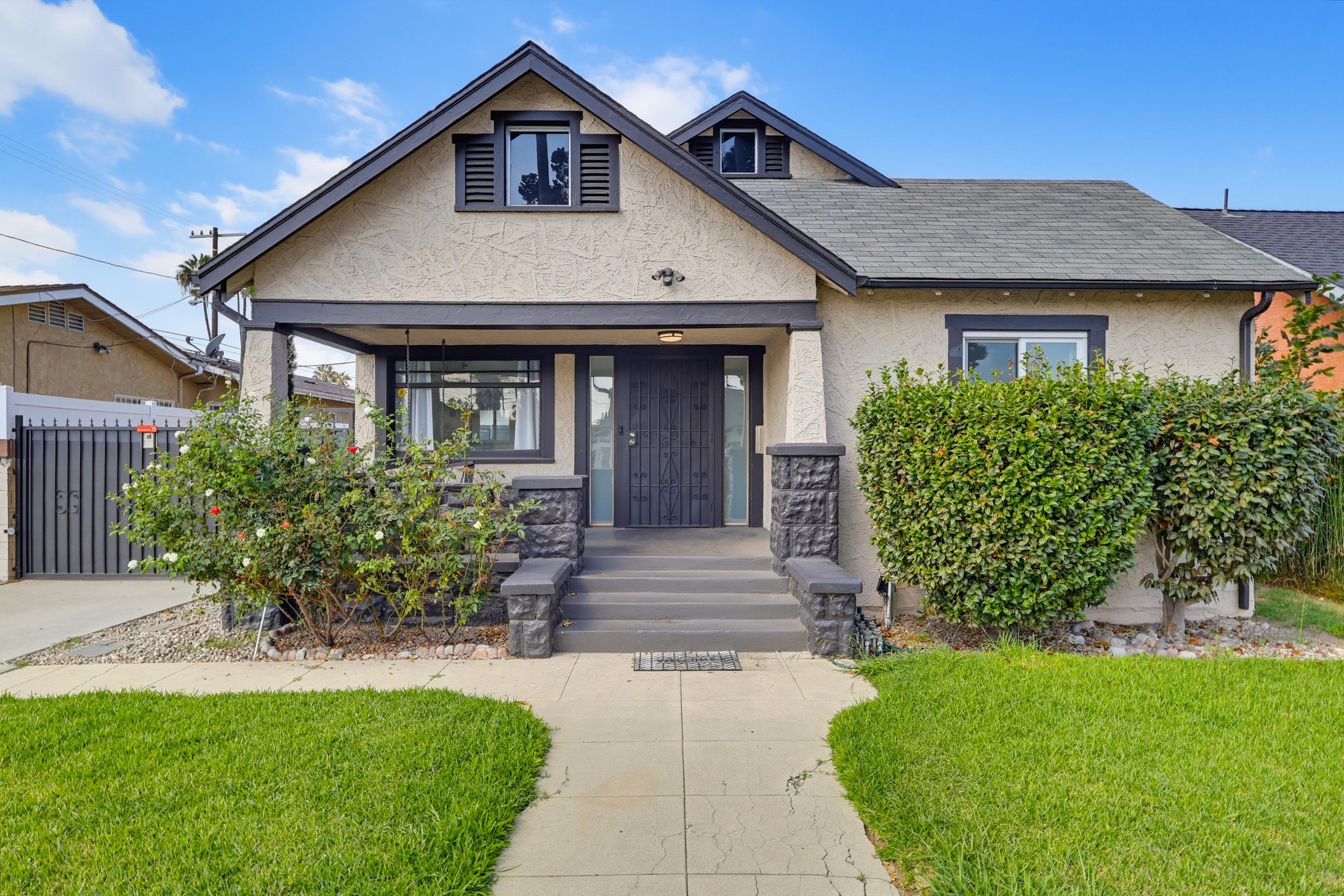 Virtual tour photo 6 of 74 for 4339 2nd Ave
