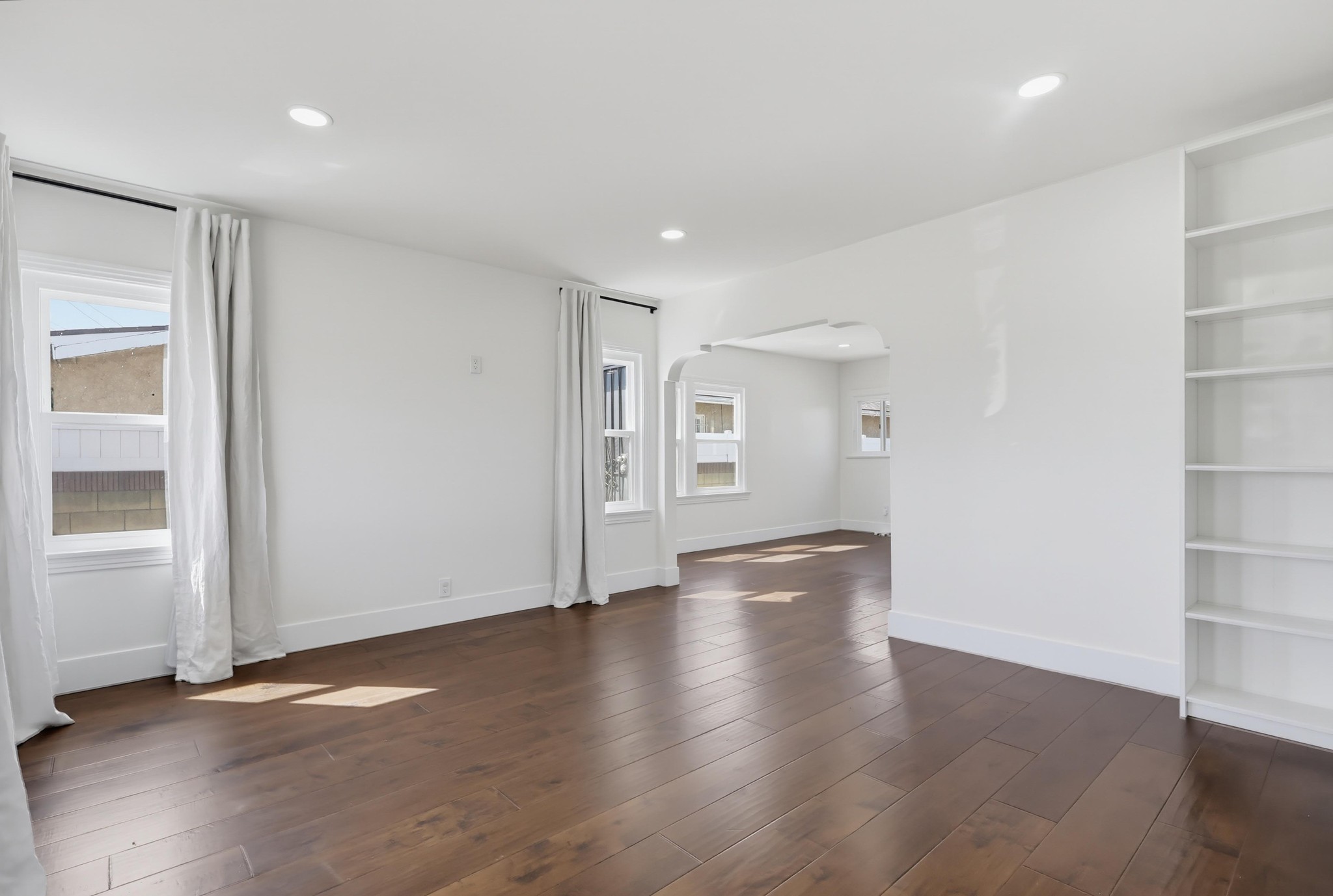Virtual tour photo 11 of 74 for 4339 2nd Ave