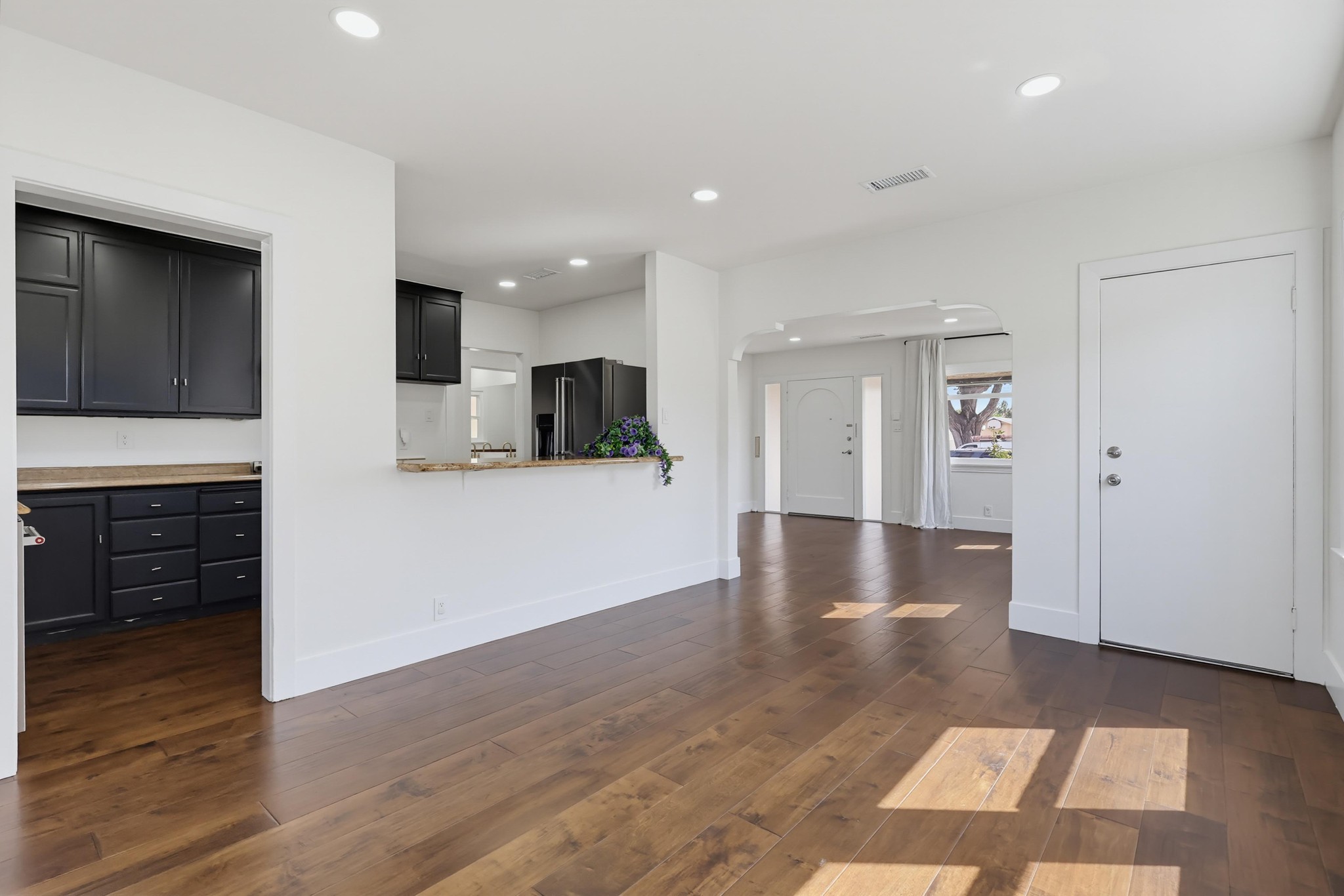 Virtual tour photo 22 of 74 for 4339 2nd Ave