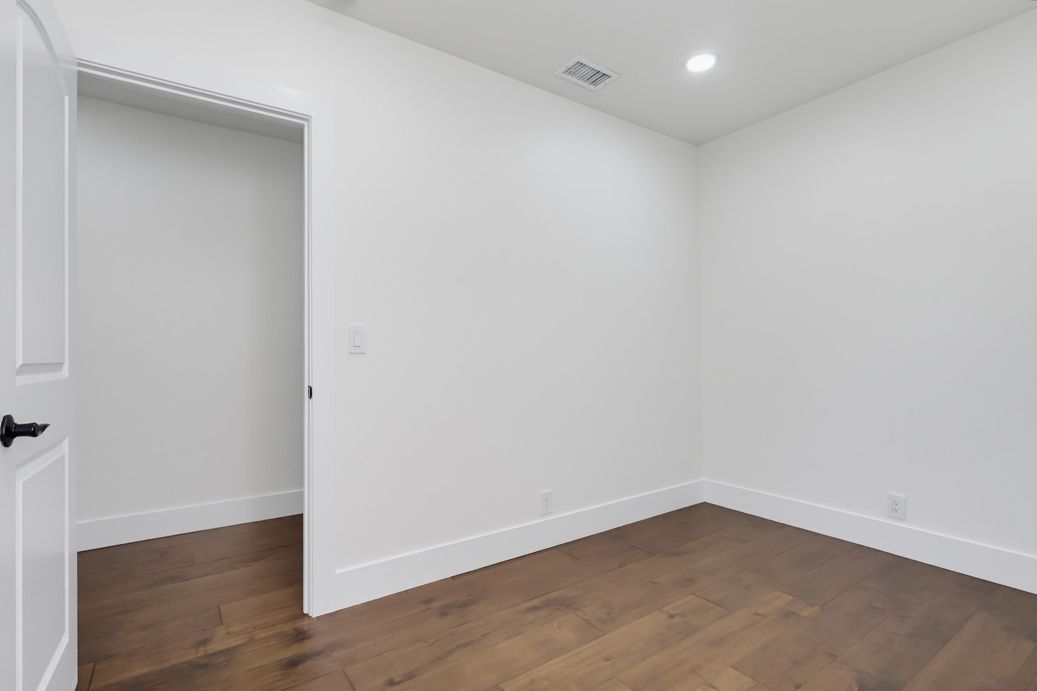 Virtual tour photo 43 of 74 for 4339 2nd Ave