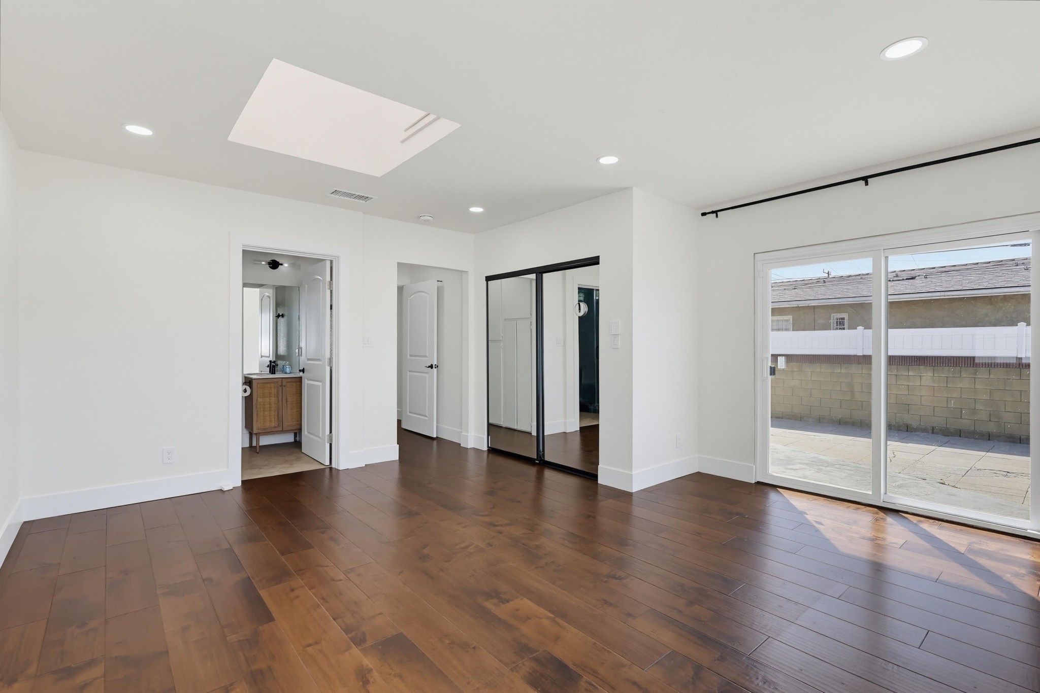 Virtual tour photo 51 of 74 for 4339 2nd Ave