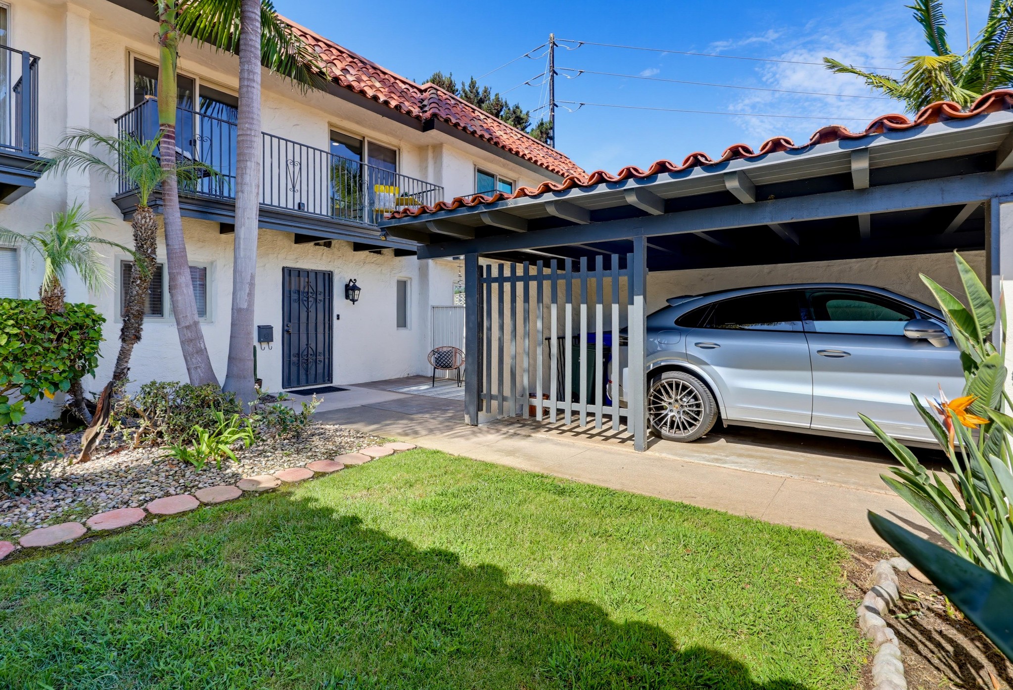 Virtual tour photo 10 of 91 for 4339 Loma Riviera Ct