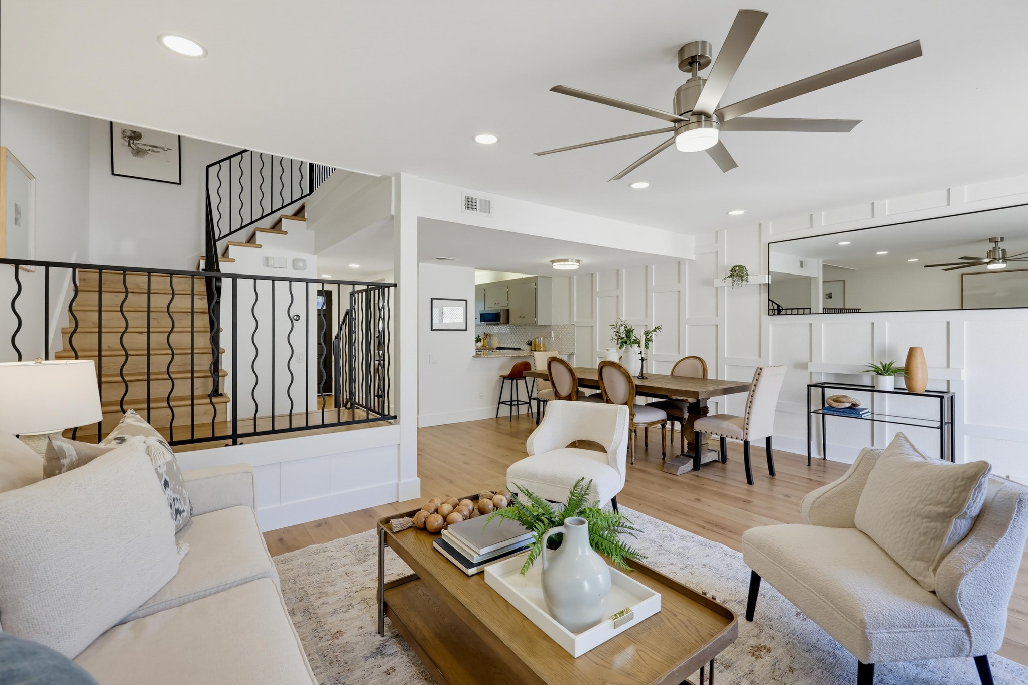 Virtual tour photo 35 of 91 for 4339 Loma Riviera Ct