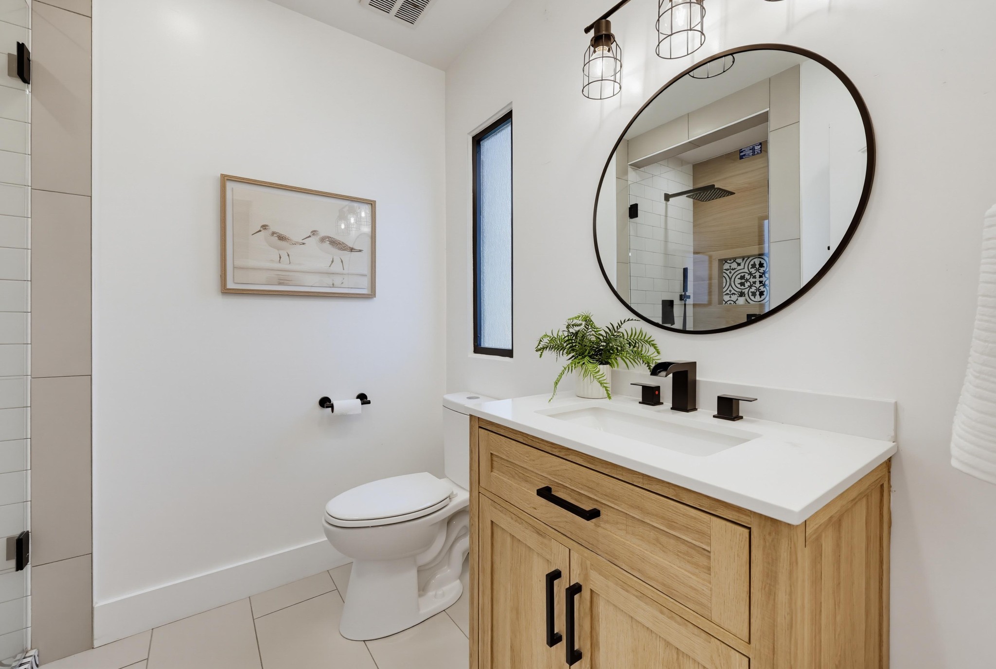 Virtual tour photo 44 of 91 for 4339 Loma Riviera Ct