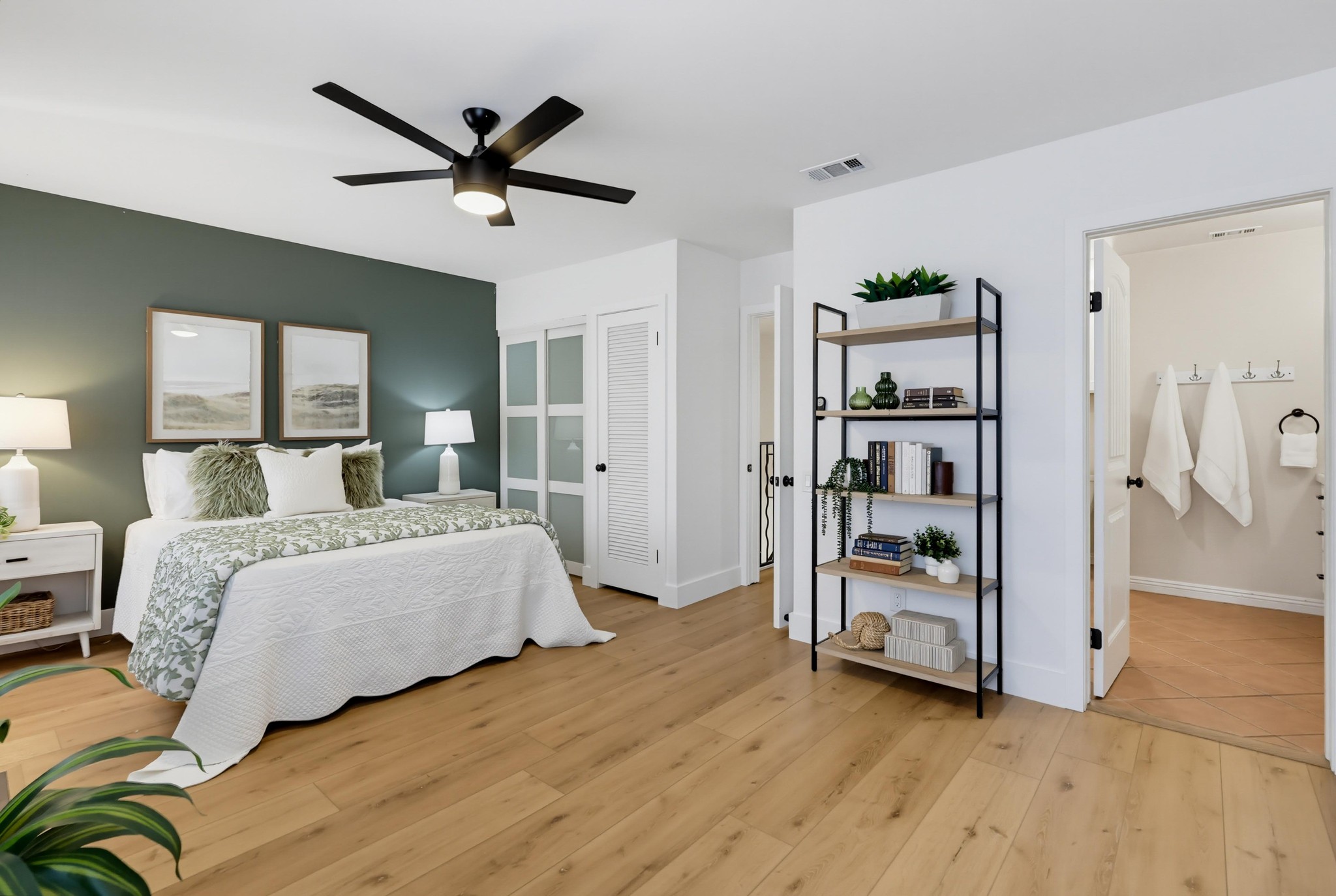 Virtual tour photo 56 of 91 for 4339 Loma Riviera Ct