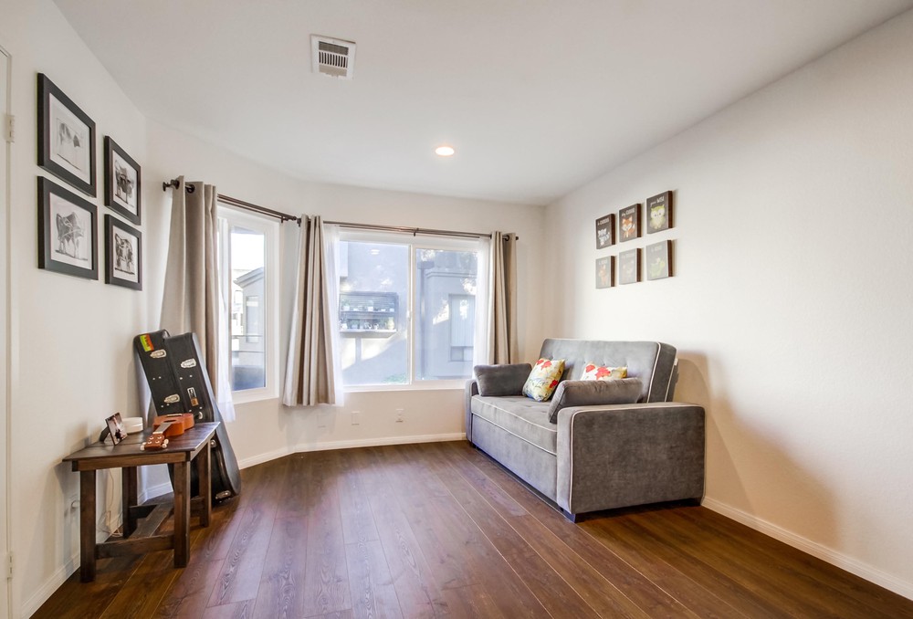 Virtual tour photo 28 of 54 for 4339 Nobel Dr UNIT 108