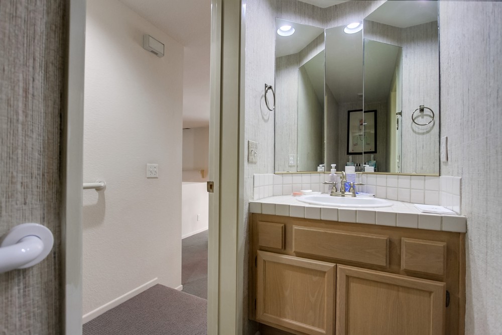 Virtual tour photo 31 of 55 for 4339 Nobel Dr
