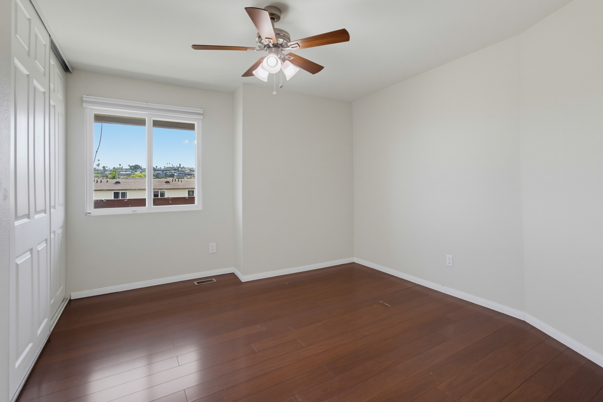 Virtual tour photo 25 of 43 for 4339 Rialto St Apt 6