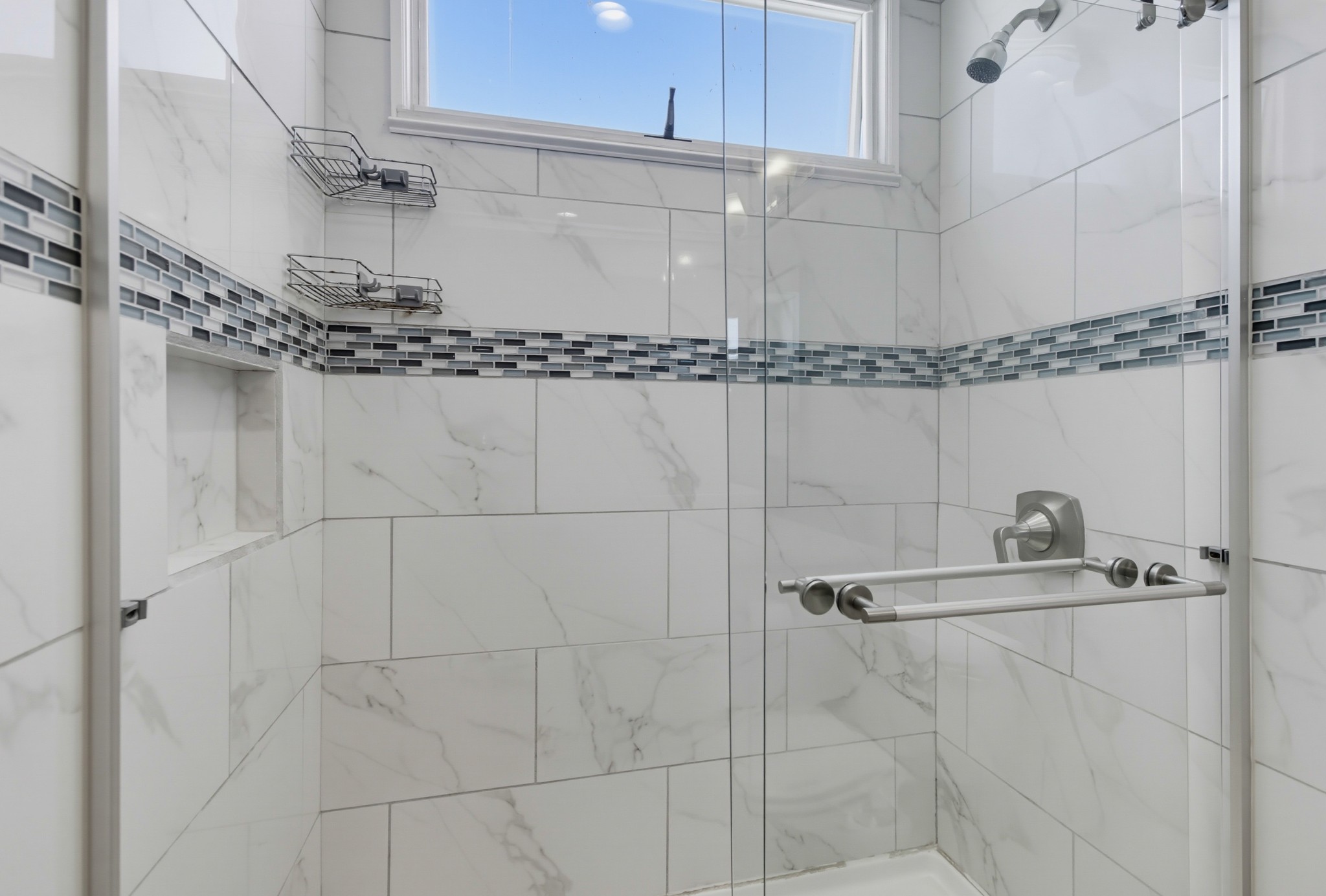 Virtual tour photo 31 of 43 for 4339 Rialto St Apt 6