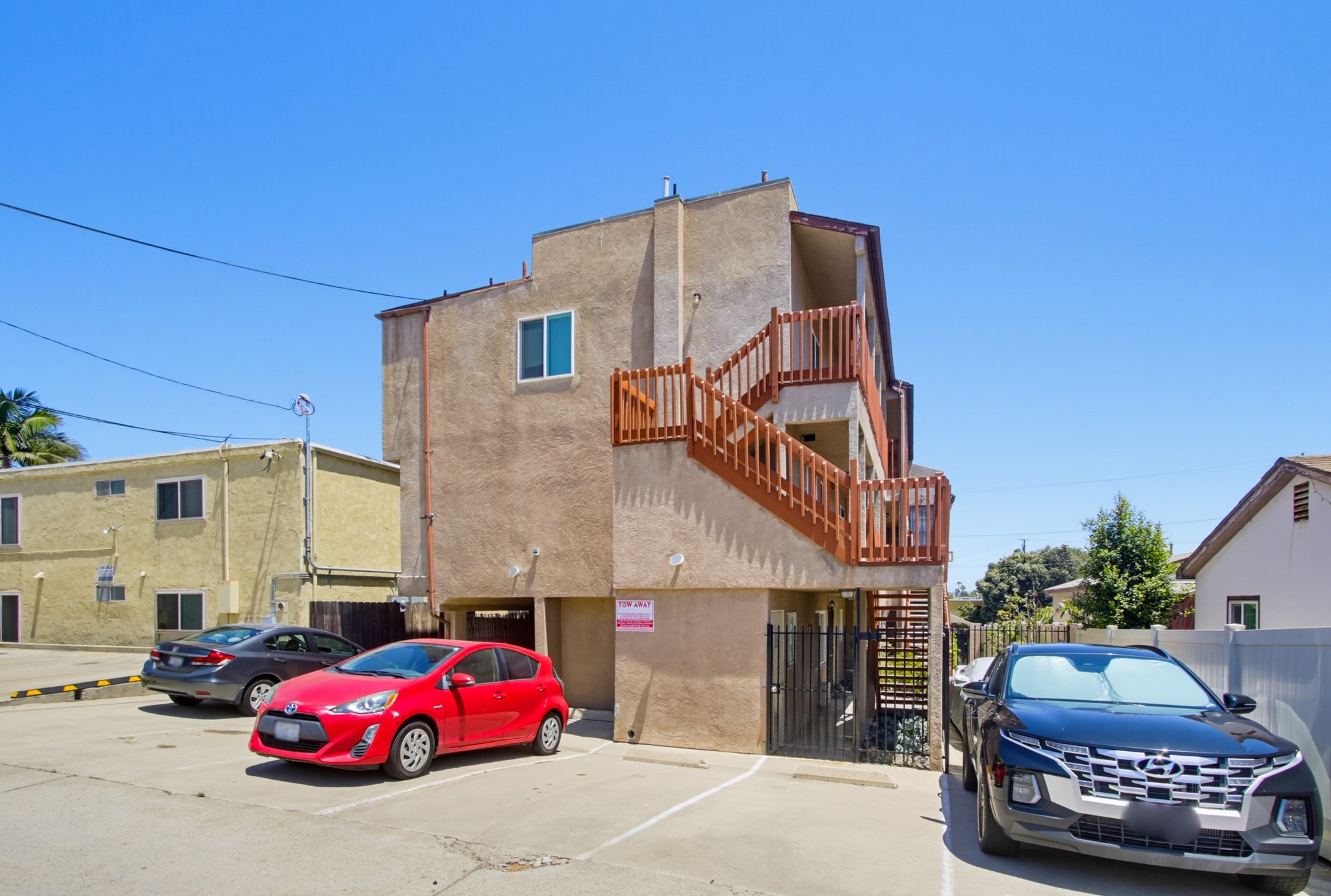 Virtual tour photo 40 of 43 for 4339 Rialto St Apt 6