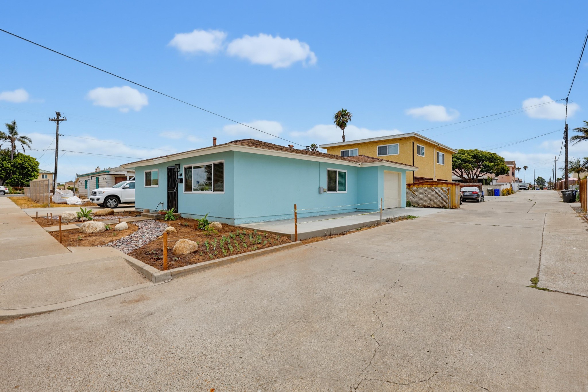 Virtual tour photo 3 of 42 for 434 8th St