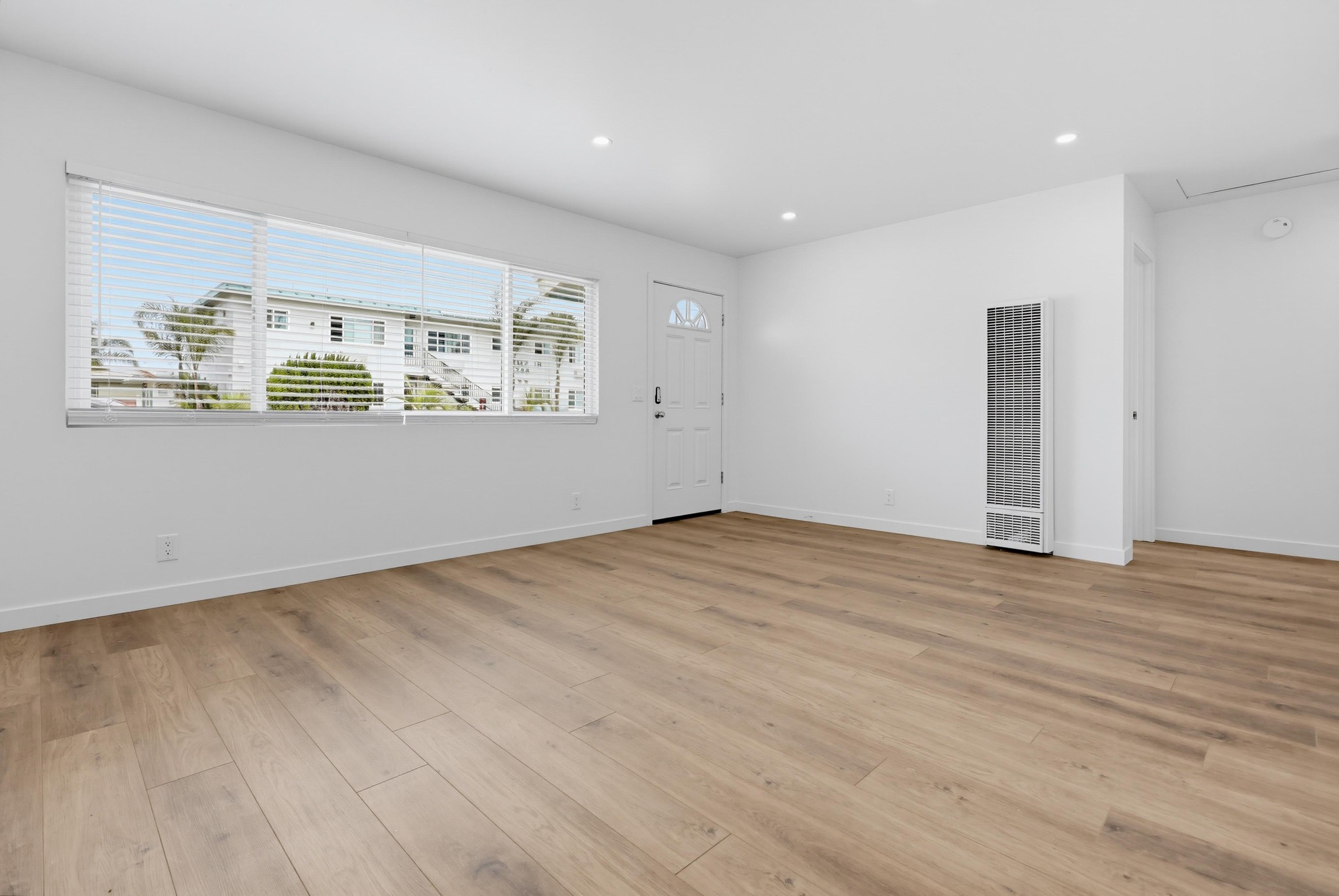 Virtual tour photo 11 of 42 for 434 8th St