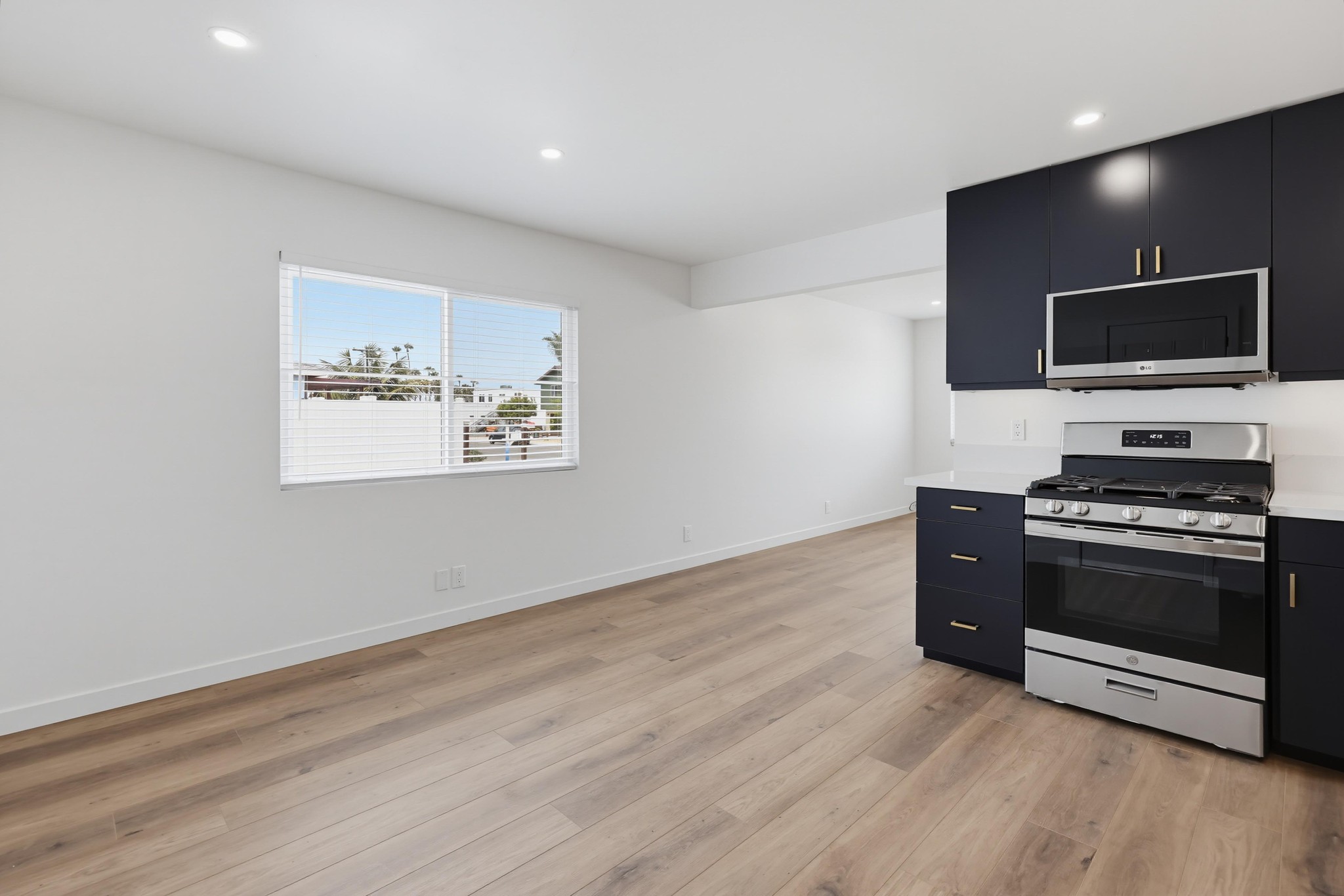 Virtual tour photo 17 of 42 for 434 8th St