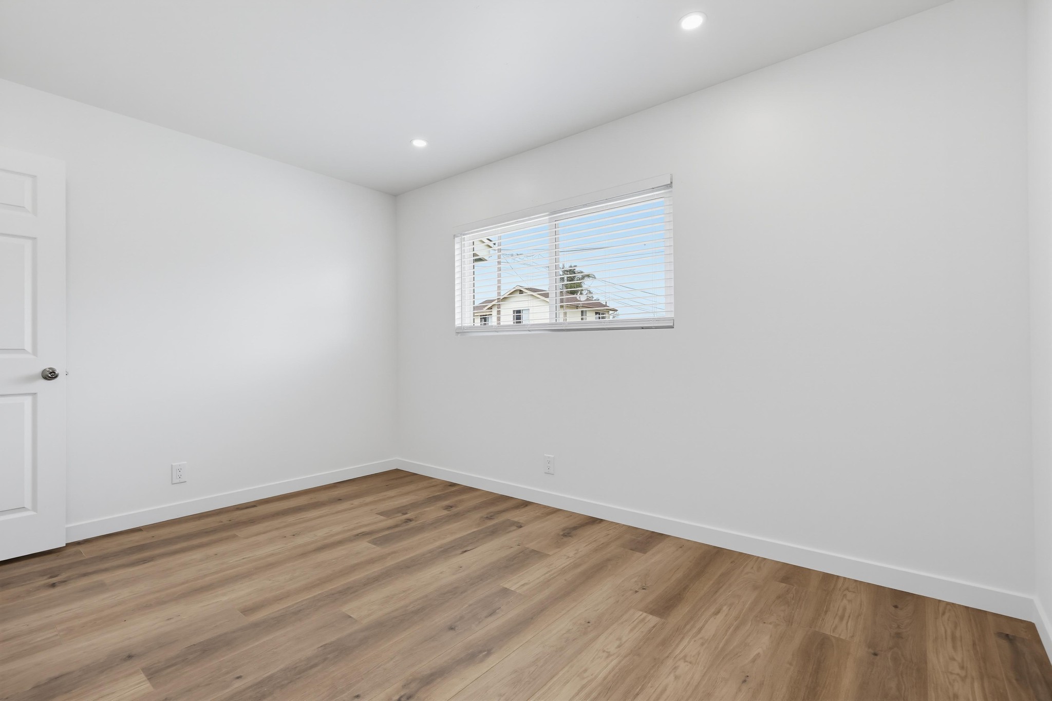 Virtual tour photo 21 of 42 for 434 8th St