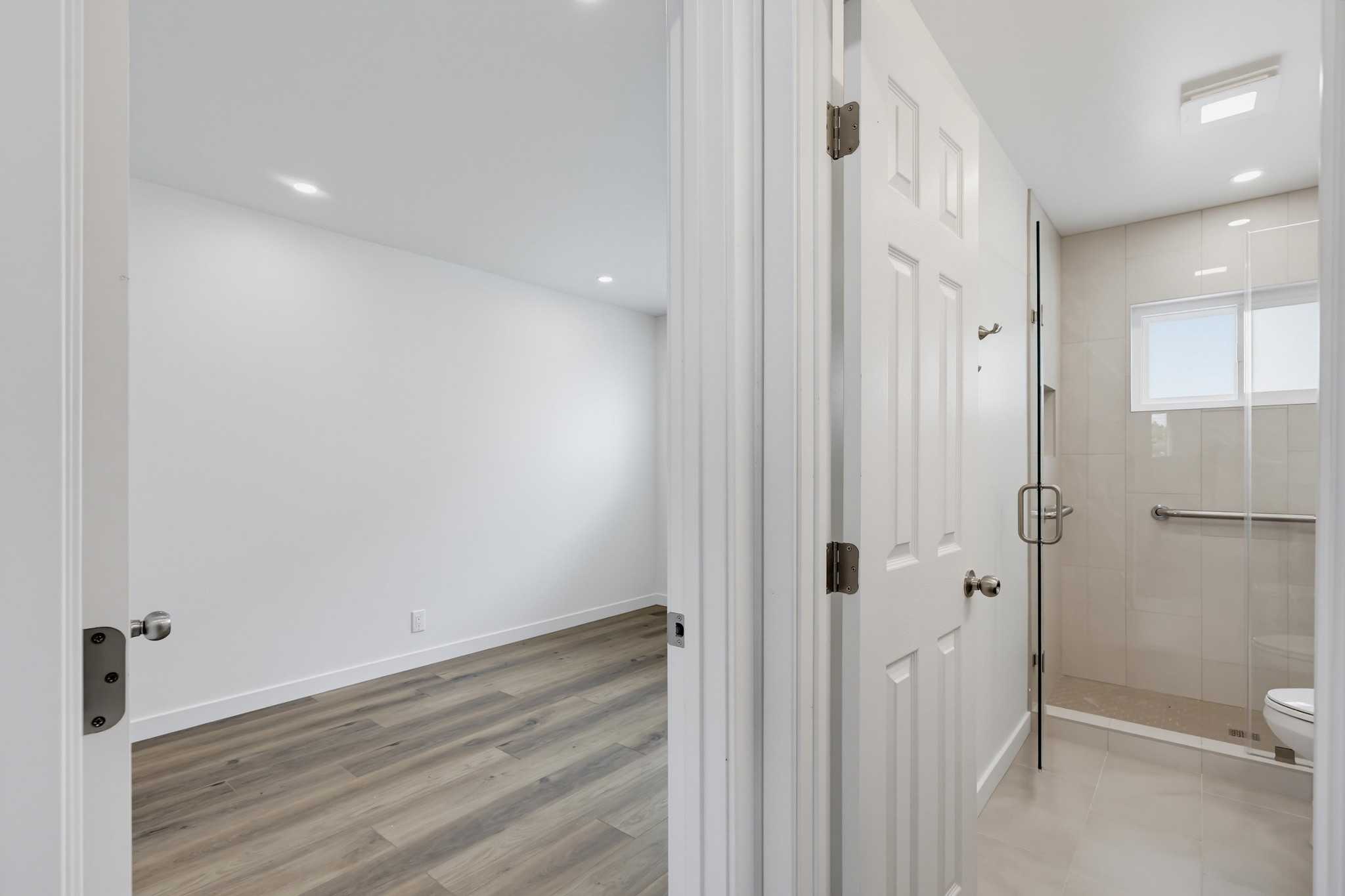 Virtual tour photo 24 of 42 for 434 8th St