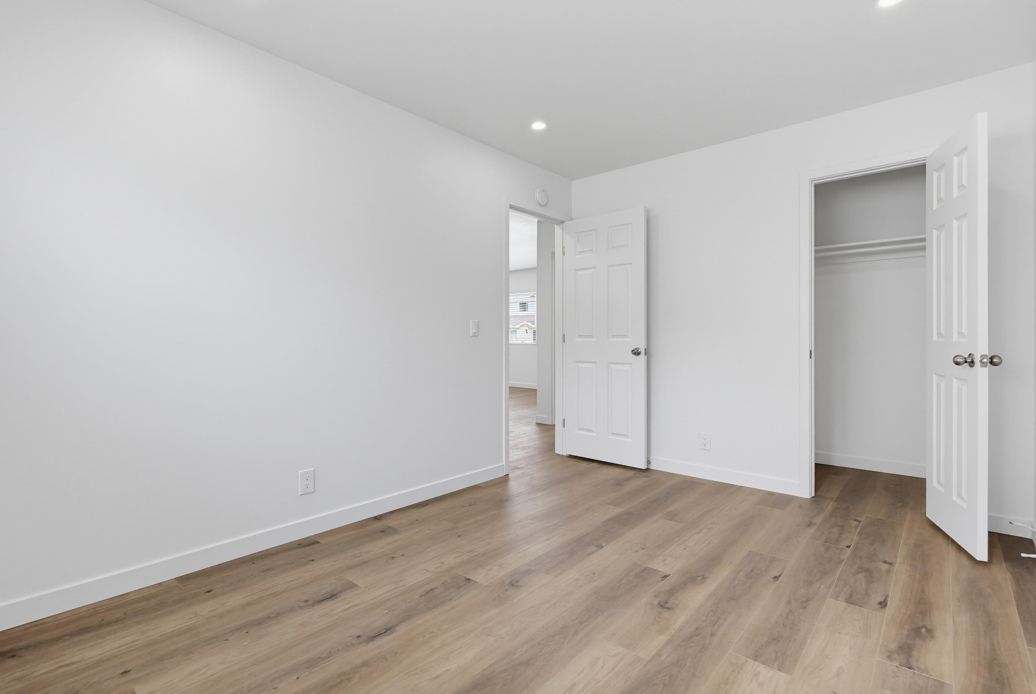 Virtual tour photo 29 of 42 for 434 8th St