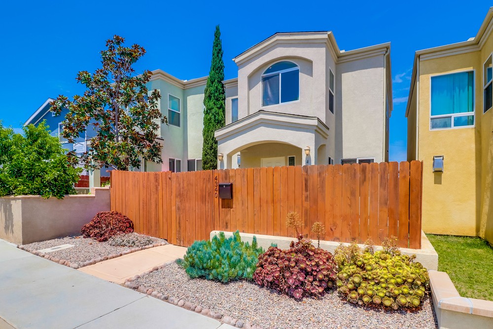 Virtual tour photo 3 of 62 for 4340 Mentone St