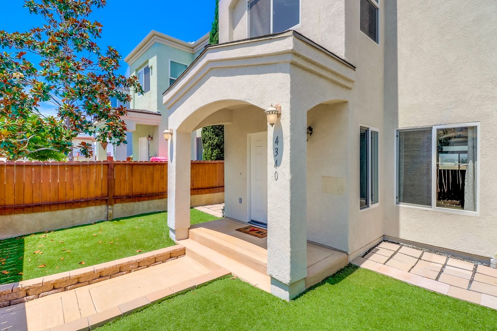 Virtual tour photo 4 of 62 for 4340 Mentone St